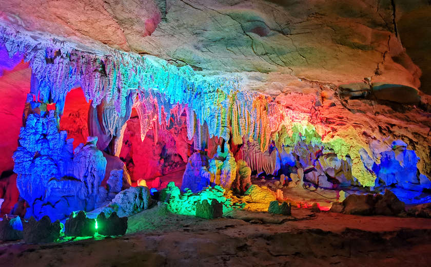 paisaje kárstico de la Cueva de la Corona