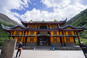 Templo de Huanglong del Parque Nacional Huanglong