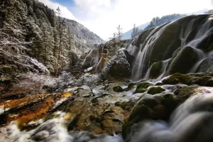 Valle Zharu del Valle Jiuzhaigou