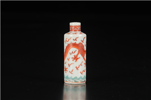 botella de rapé con pintura de dragón