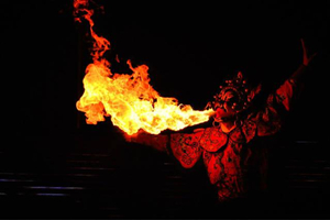 Opera di Sichuan nel Teatro Shu Feng Ya Yun