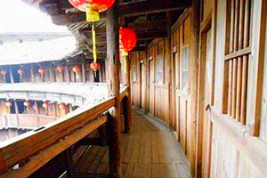 Corridoio di legno di Tulou.jpg
