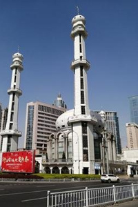 Moschea di Xiguan dal lato.jpg
